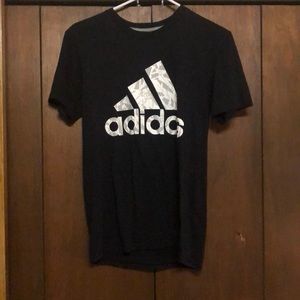 Men’s Small Adidas shirt